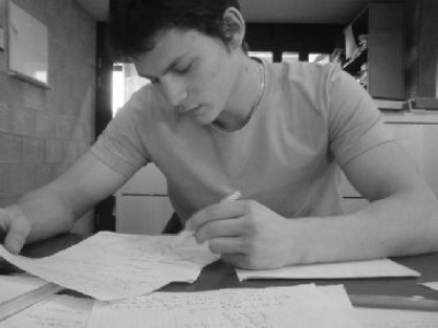 Nachhilfelehrer/in für Nachhilfe in Mathématique, Physique, chimie, biologie in Bruxelles Nachhilfe Profilbild